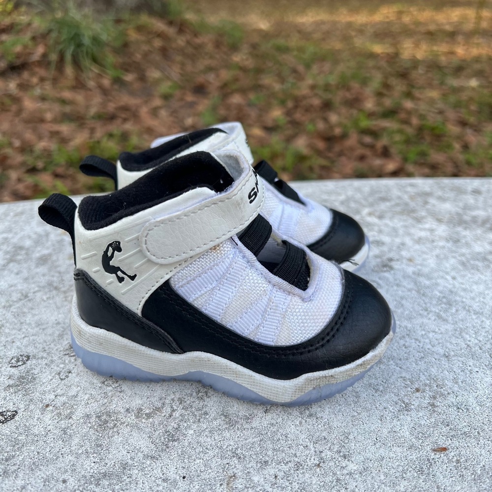 Shaq Toddler Boys Black White High Top Basketball Sneakers IBSQ21CA004 Size 4 - Picture 4 of 5